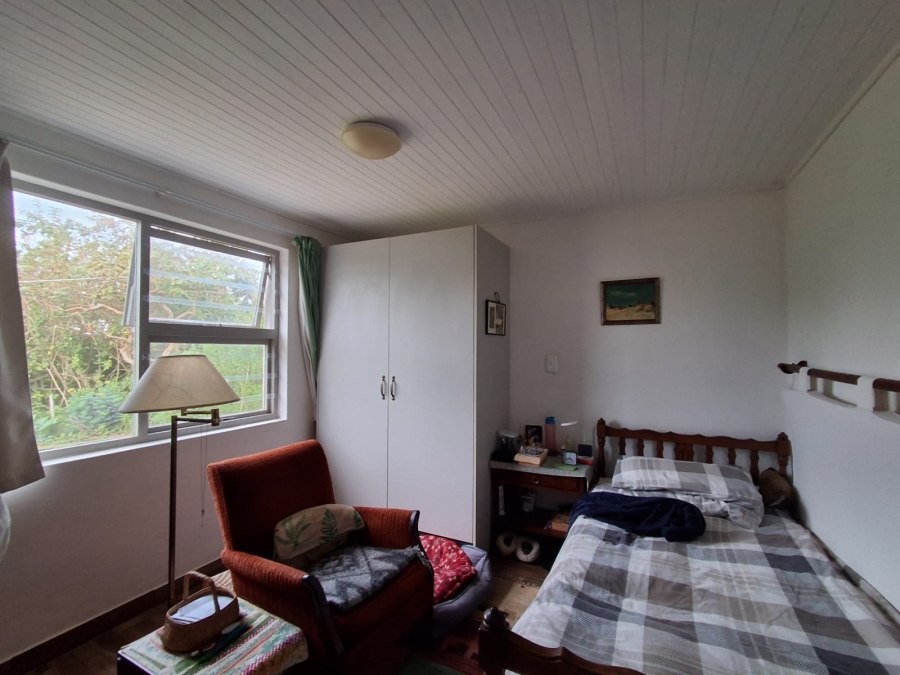 6 Bedroom Property for Sale in Stilbaai Wes Western Cape